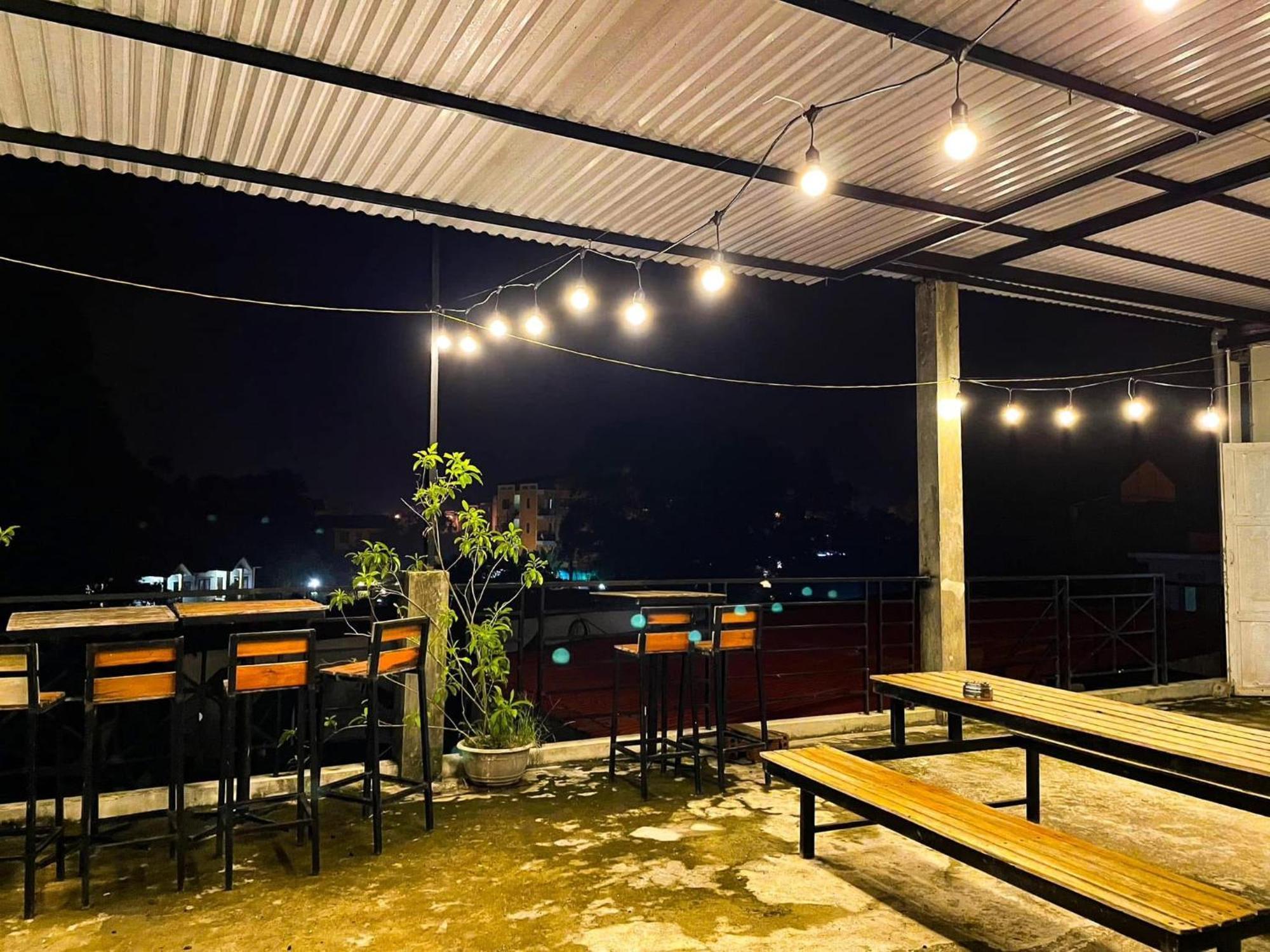 Hideaway Homestay Фонгня Экстерьер фото