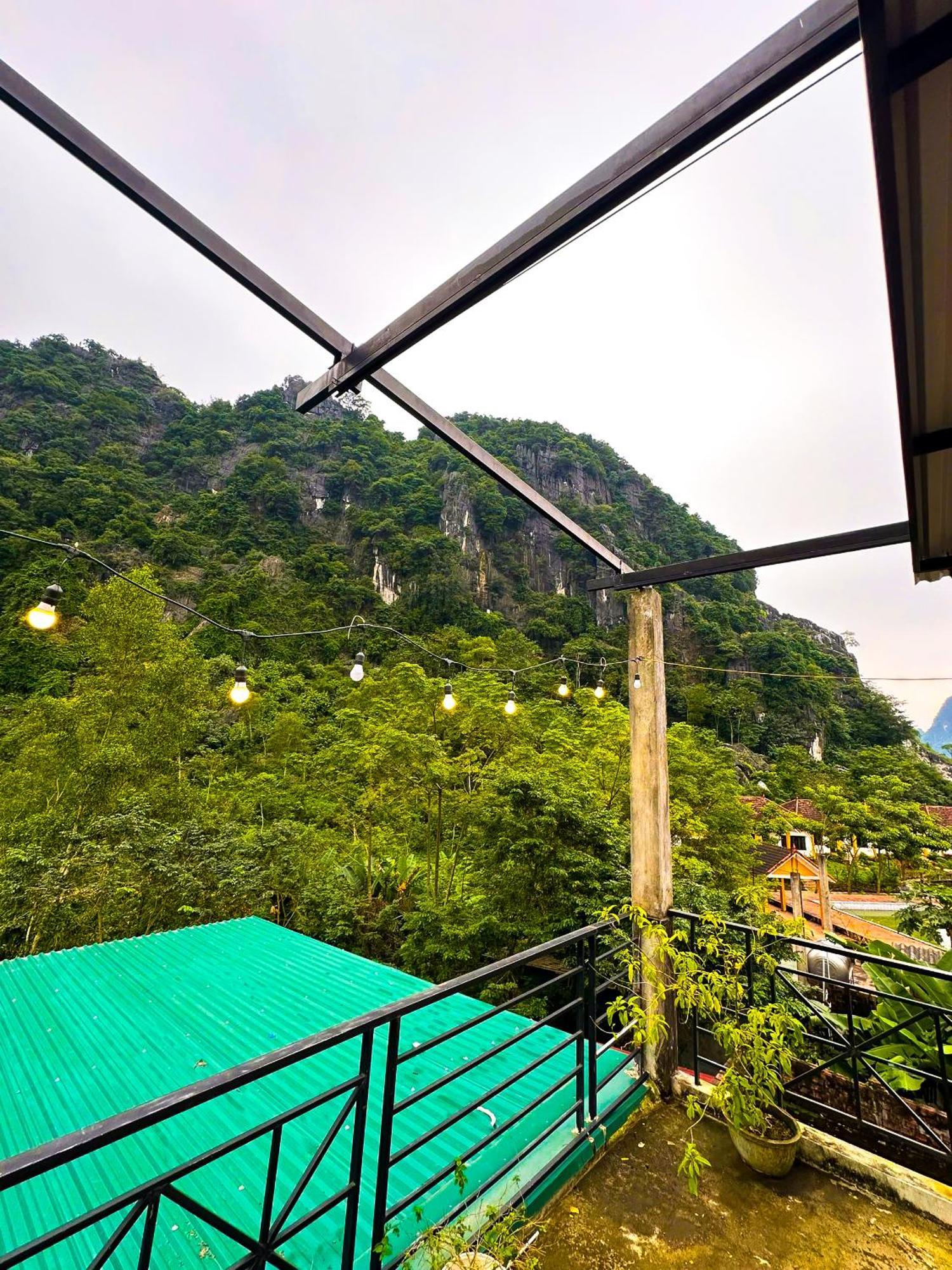 Hideaway Homestay Фонгня Экстерьер фото